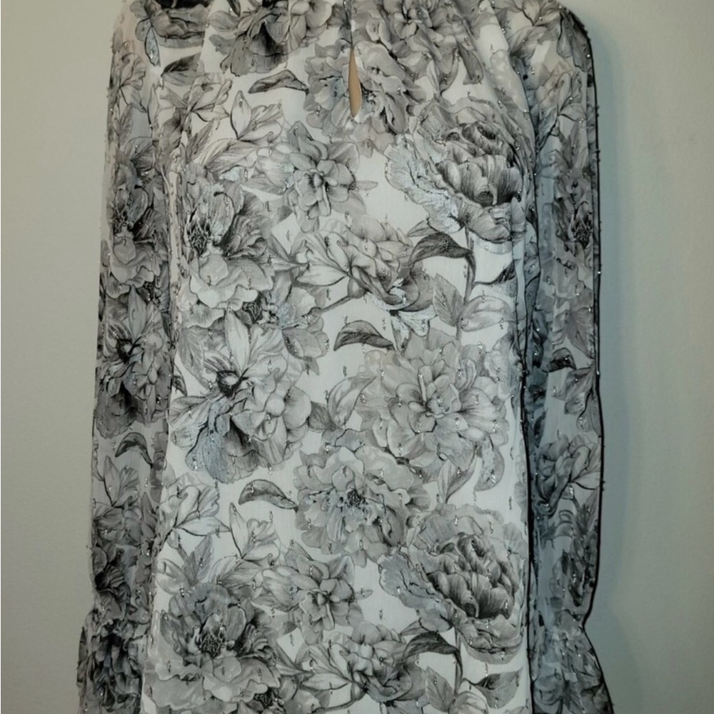 White House Black Market Floral Blouse  12 - Picture 3 of 4